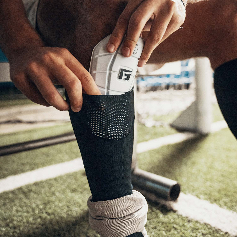 G-Form Pro S Blade Soccer Shin Guards - Black