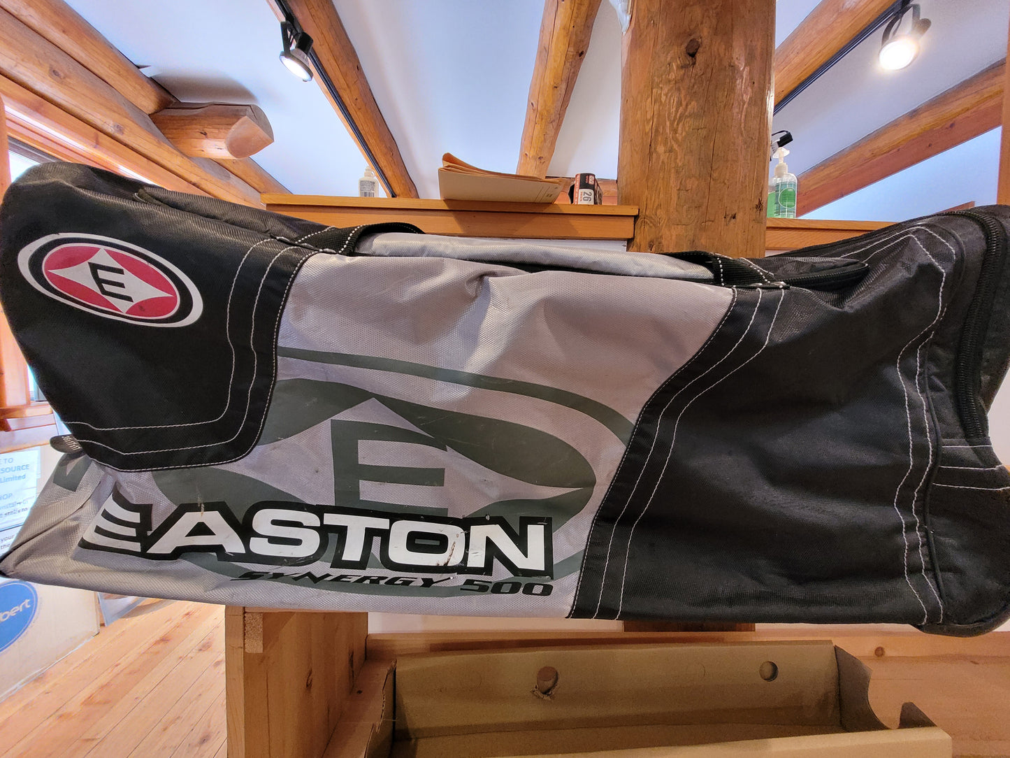 Used - Easton Synergy Senior Hockey Bag