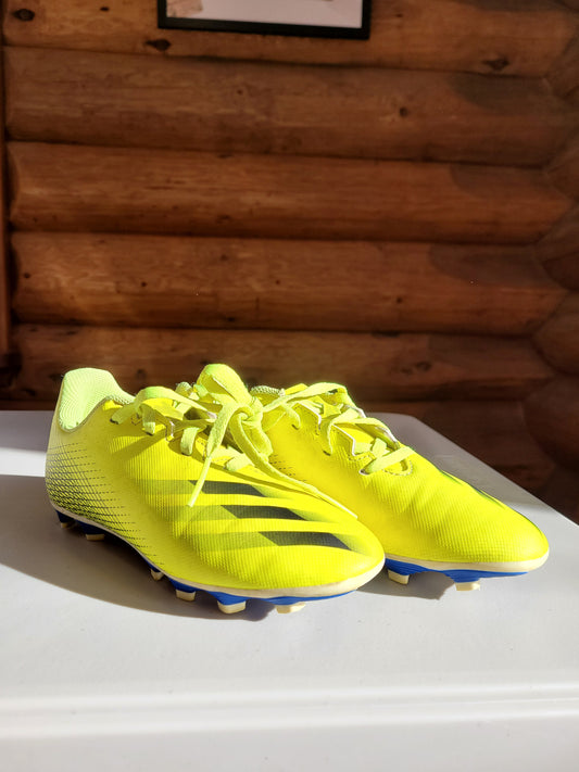 USED - Size 3 Adidas Soccer Cleats